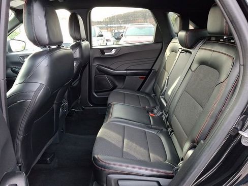 Used 2024 Ford Escape ST-Line image 10