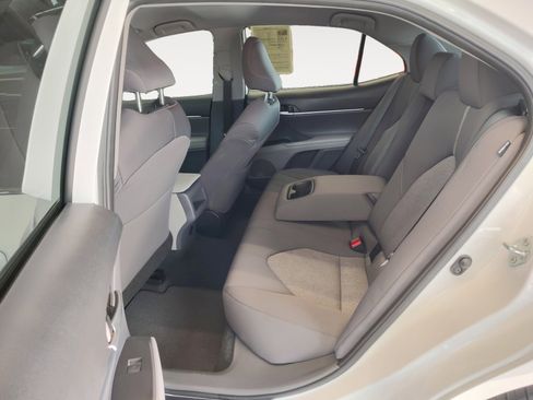 Used 2024 Toyota Camry LE w/ Convenience Package image 25