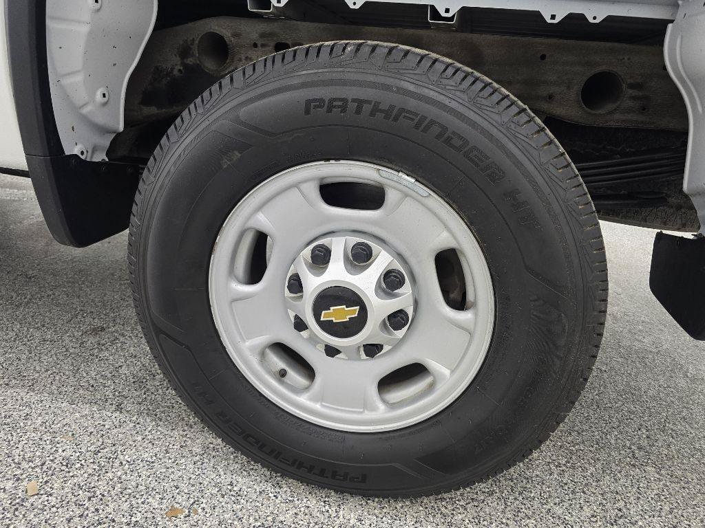 Used 2020 Chevrolet Silverado 2500 W/T w/ WT Convenience Package RWD image 33