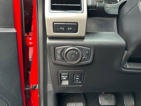 Used 2019 Ford F150 Lariat w/ Equipment Group 502A Luxury image 22