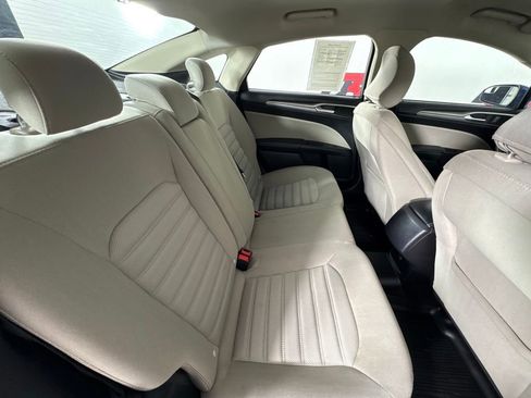 Used 2018 Ford Fusion S FWD image 42