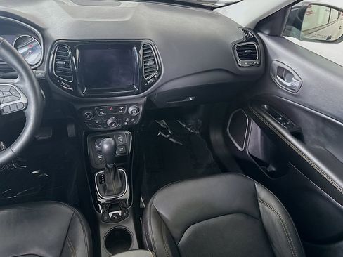 Used 2018 Jeep Compass Limited w/ Navigation Group AWD/4WD image 27