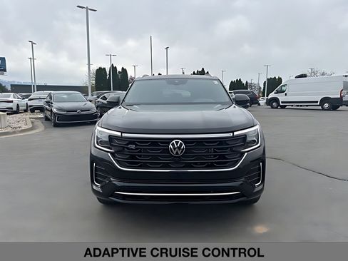 New 2026 Volkswagen Atlas Cross Sport SEL Premium R-Line AWD/4WD image 8