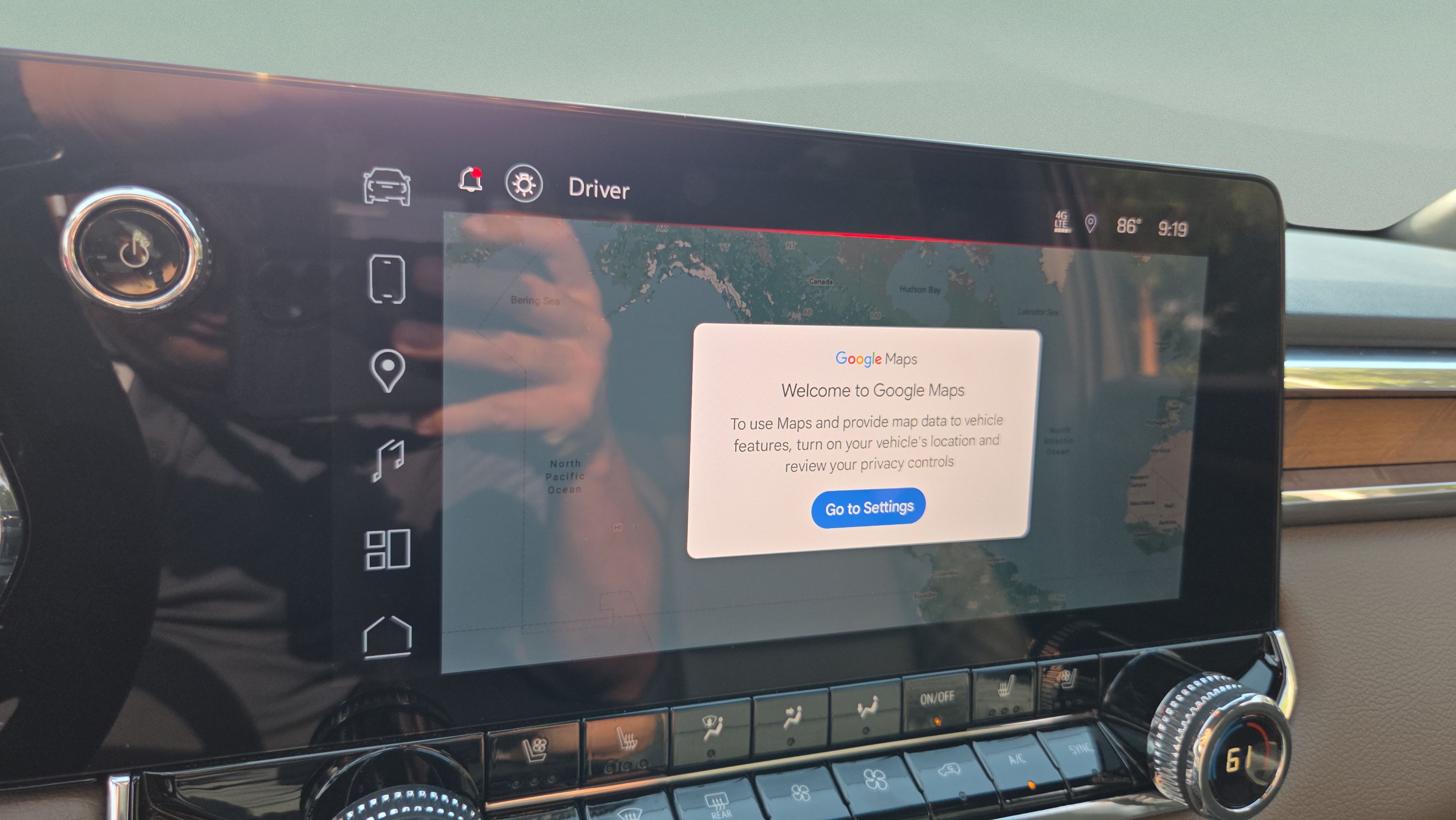 Certified 2024 GMC Canyon Denali AWD/4WD image 18