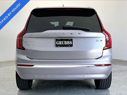 Certified 2026 Volvo XC90 B5 Plus w/ Protection Package Premier AWD/4WD image 5