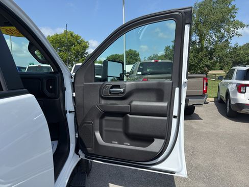 Used 2026 GMC Sierra 2500 Pro w/ 1SA Pro Safety Plus Package AWD/4WD image 20
