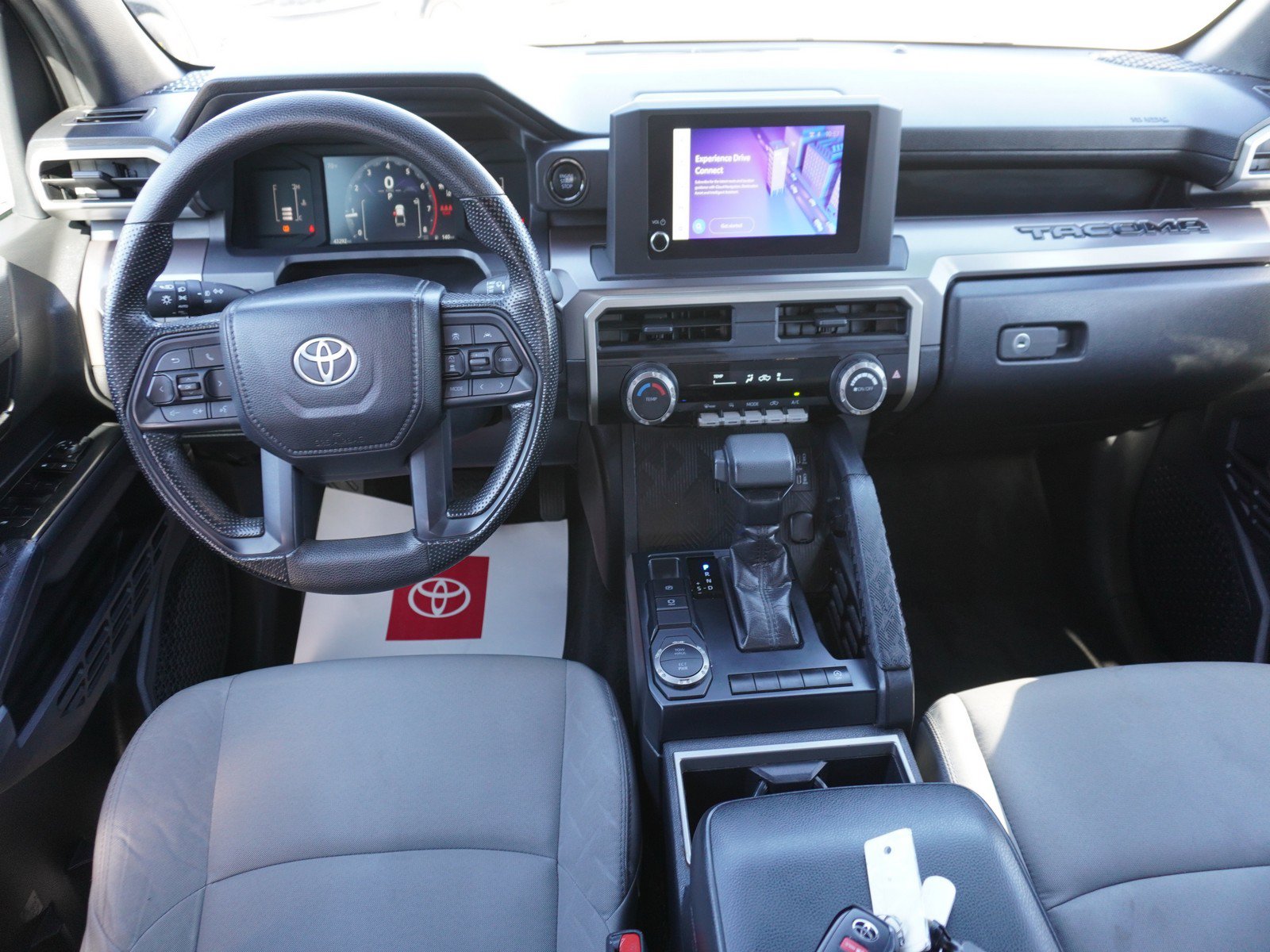 Used 2024 Toyota Tacoma SR5 RWD image 2