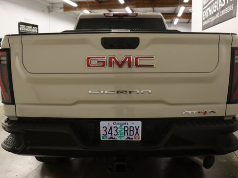 Used 2026 GMC Sierra 2500 AT4X AWD/4WD image 17