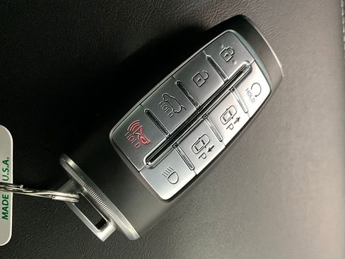 Used 2022 Genesis GV70 3.5T Sport w/ Sport Prestige Package image 13