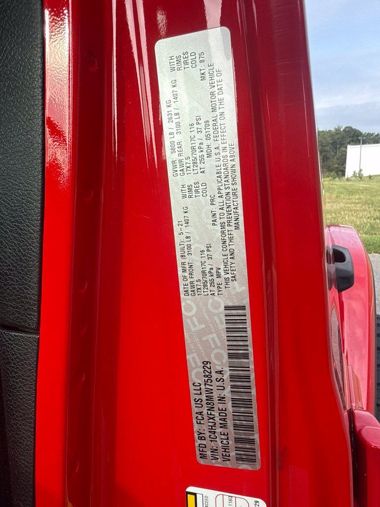 Used 2021 Jeep Wrangler Unlimited Rubicon AWD/4WD image 13
