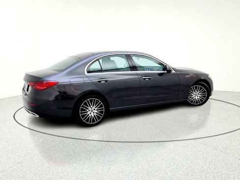 Used 2025 Mercedes-Benz C 300 Sedan image 10
