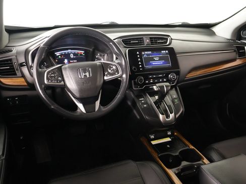 Used 2022 Honda CR-V Touring image 2