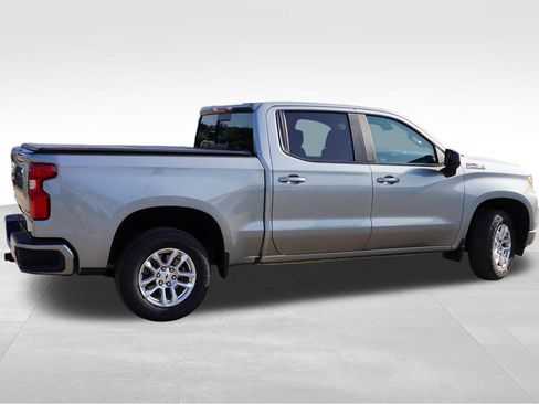 Used 2023 Chevrolet Silverado 1500 RST AWD/4WD image 4
