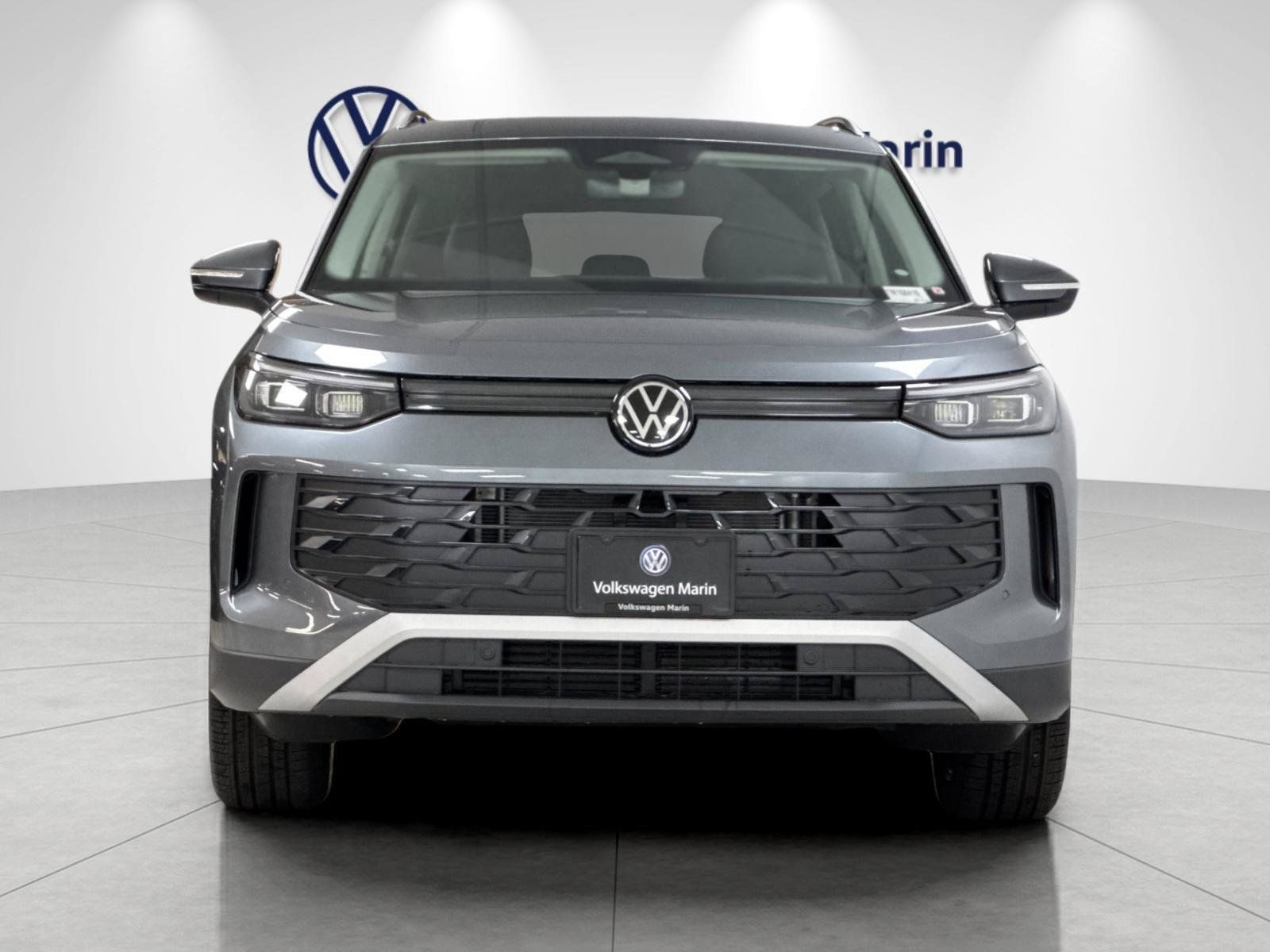 New 2026 Volkswagen Tiguan SE AWD/4WD image 8