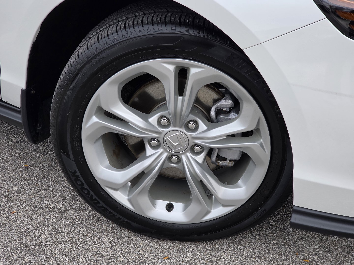 Certified 2024 Honda Accord LX image 11