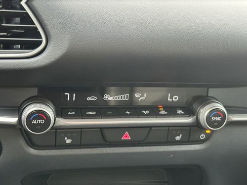 New 2026 MAZDA CX-30 AWD 2.5 S w/ Select Sport Pkg image 17