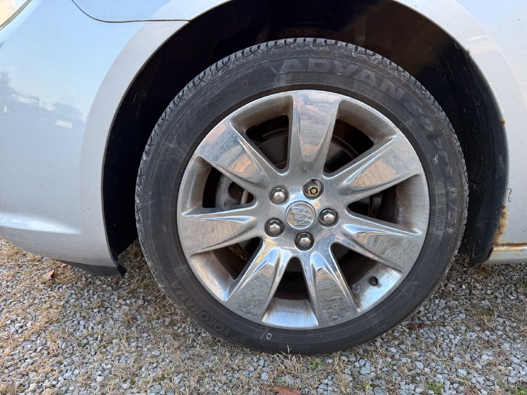 Used 2012 Buick LaCrosse Premium FWD image 11