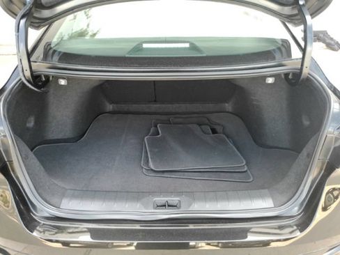 Used 2026 Nissan Sentra SR w/ Floor Mat Package FWD image 23