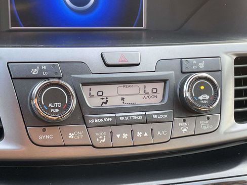 Used 2015 Honda Odyssey EX-L image 19