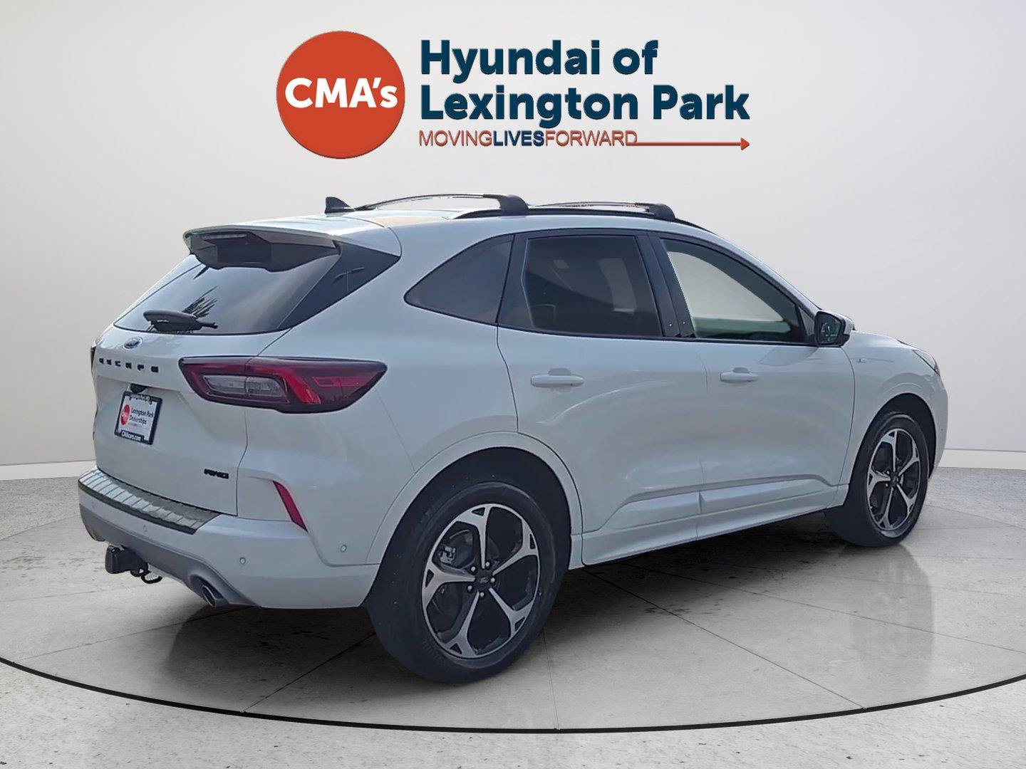 Used 2024 Ford Escape ST-Line Elite w/ Premium Technology Package AWD/4WD image 5