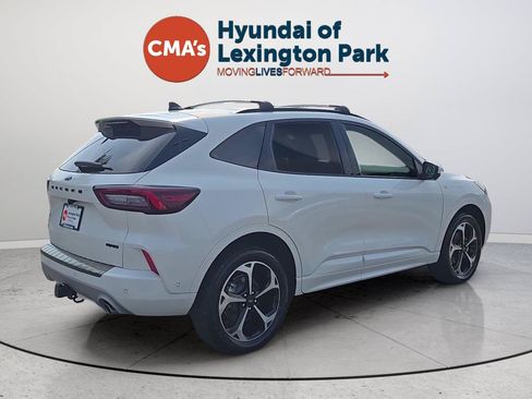 Used 2024 Ford Escape ST-Line Elite w/ Premium Technology Package AWD/4WD image 5