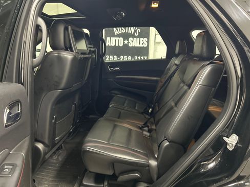 Used 2018 Dodge Durango R/T w/ Technology Group image 10