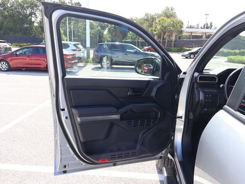 Certified 2025 Toyota Tacoma SR5 image 16
