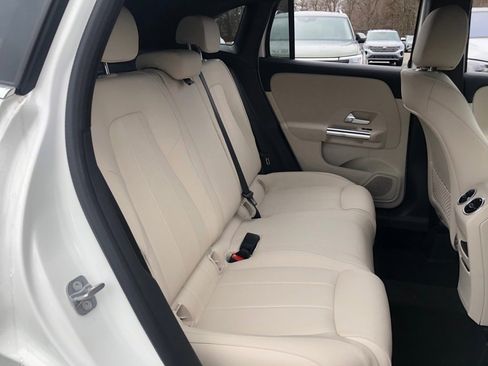 New 2025 Mercedes-Benz GLA 250 GLA 250 image 34