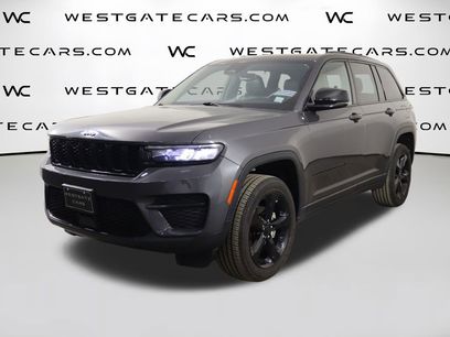 Used 2023 Jeep Grand Cherokee Altitude