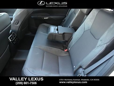 New 2026 Lexus RX 450h AWD image 10