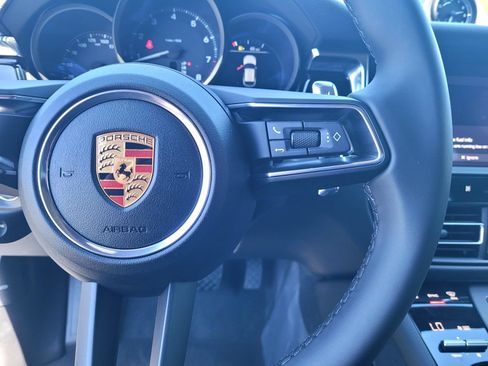 New 2026 Porsche Macan AWD/4WD image 16