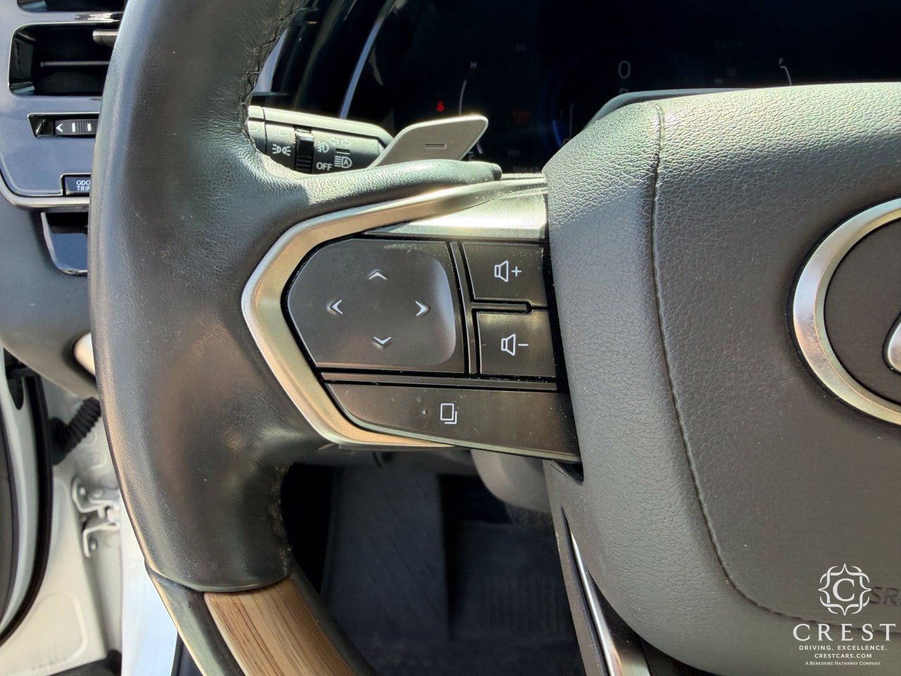 Used 2023 Lexus RX 350 Premium Plus w/ Cold Area Package FWD image 17
