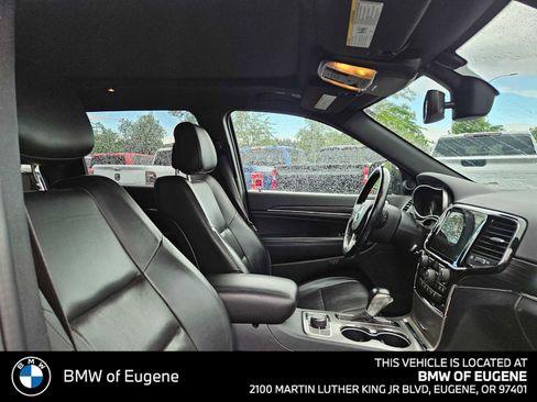 Used 2020 Jeep Grand Cherokee Limited w/ Luxury Group II AWD/4WD image 11