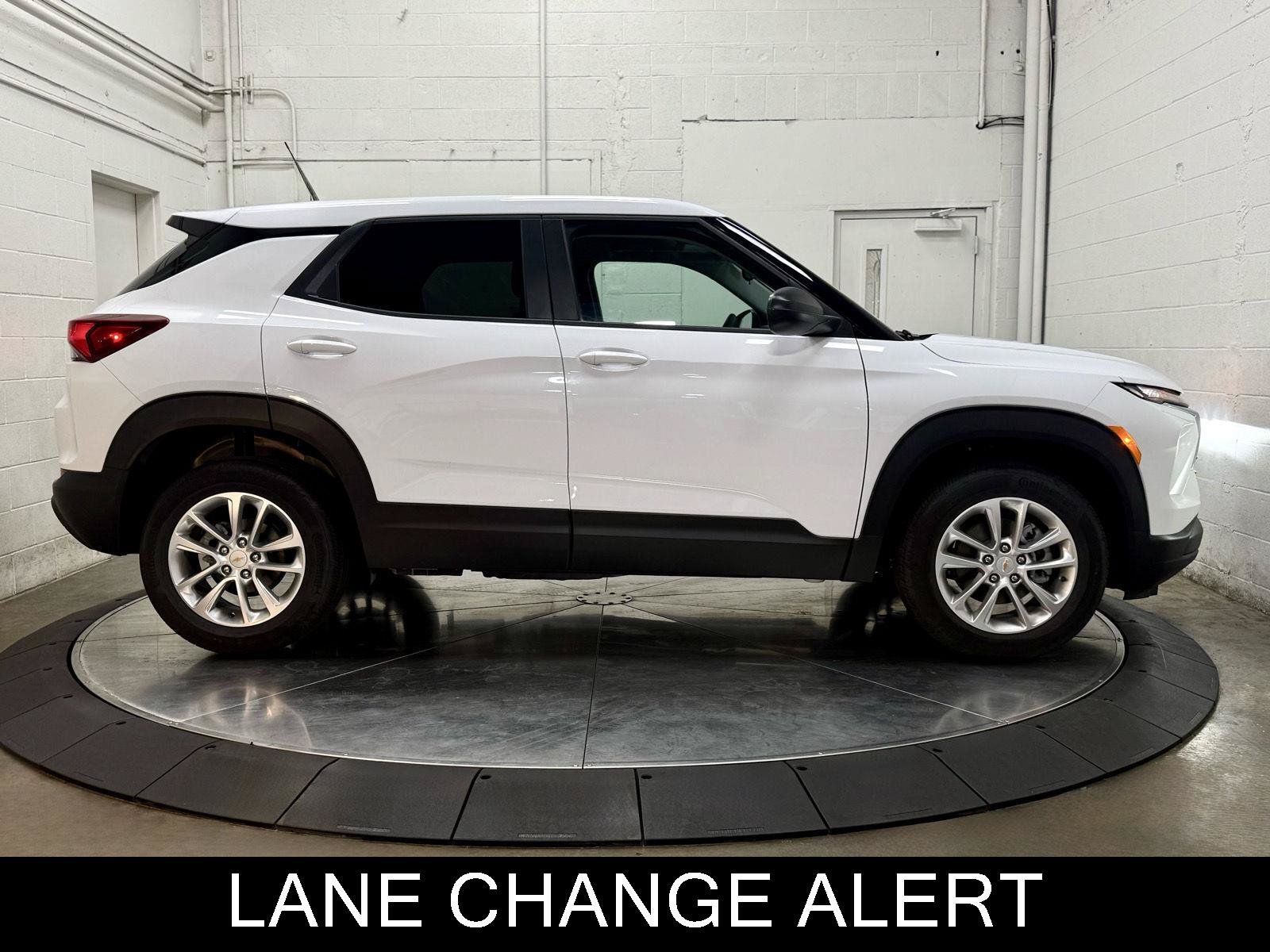 Used 2026 Chevrolet TrailBlazer LS w/ LS Convenience Package AWD/4WD image 10