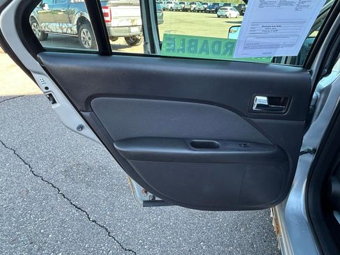Used 2012 Ford Fusion SE FWD image 13