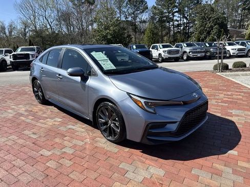 Used 2024 Toyota Corolla XSE FWD image 38