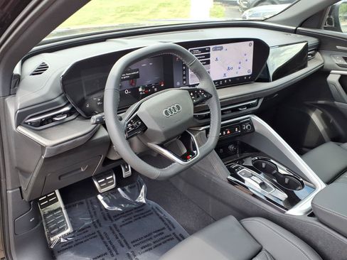 New 2026 Audi SQ5 Premium Plus AWD/4WD image 5