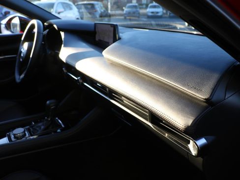 Certified 2025 MAZDA MAZDA3 2.5 Turbo Premium Plus Package w/ Appearance Package image 8