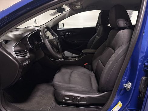 Used 2023 Chevrolet Malibu LS image 19