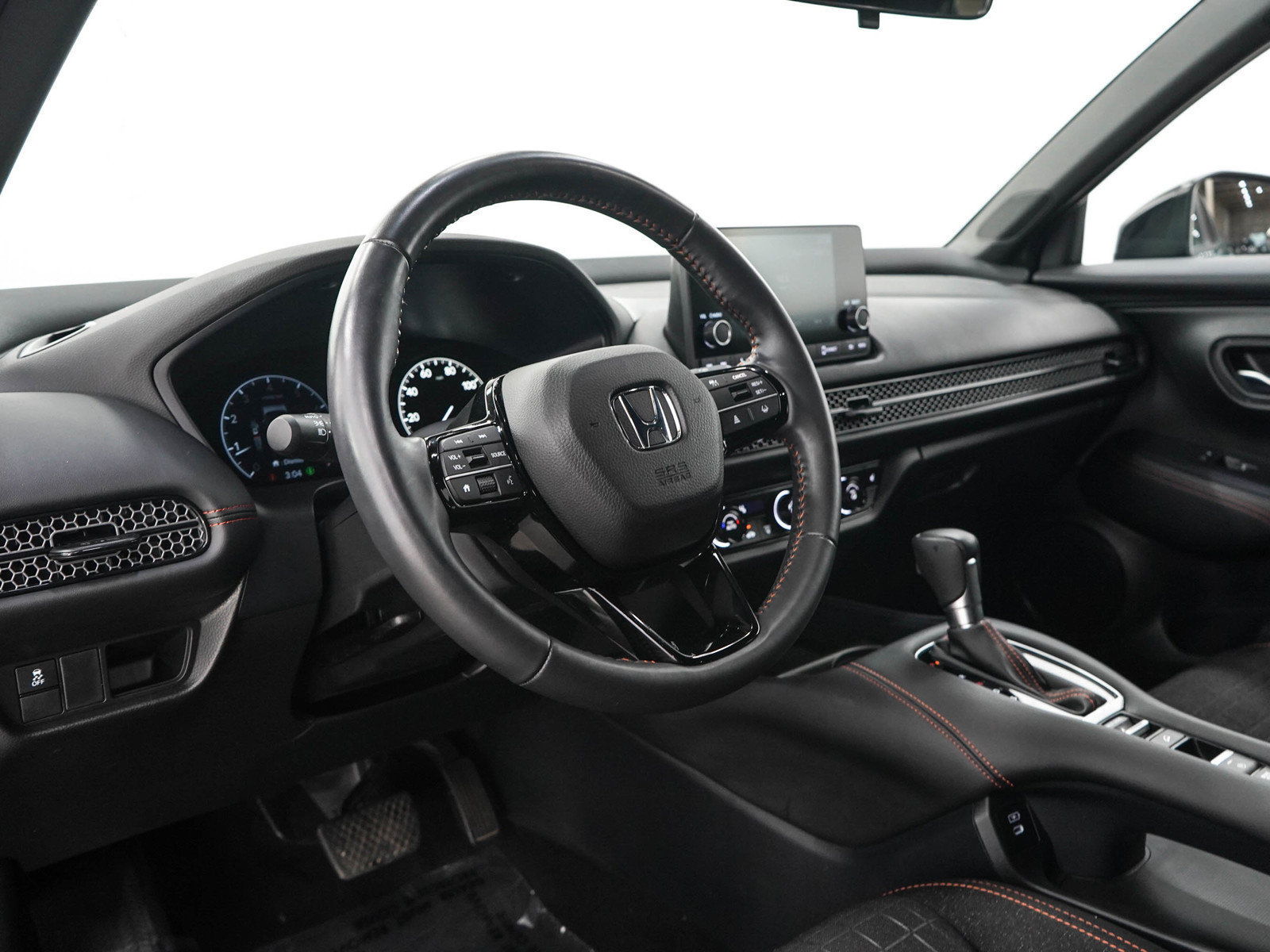 Used 2024 Honda HR-V Sport image 22