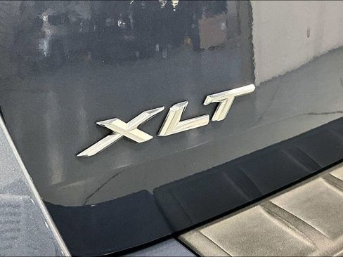 Used 2021 Ford Explorer XLT w/ Equipment Group 202A RWD image 40