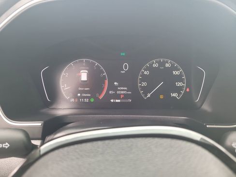 Used 2024 Honda Pilot Touring image 15