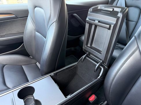 Used 2022 Tesla Model 3 Long Range image 27