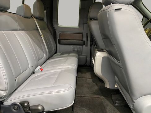 Used 2014 Ford F150 Lariat w/ Lariat Chrome Package image 14