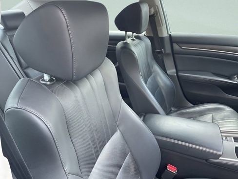 Used 2018 Honda Accord EX-L image 8