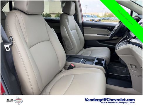 Used 2024 Honda Odyssey Touring image 27
