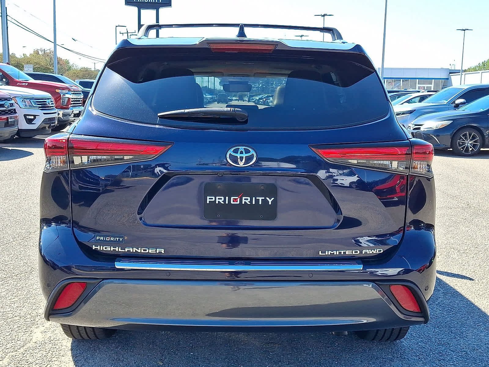 Used 2022 Toyota Highlander Limited AWD/4WD image 29