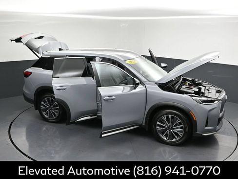 Certified 2026 INFINITI QX60 Luxe w/ Cargo Package AWD/4WD image 33