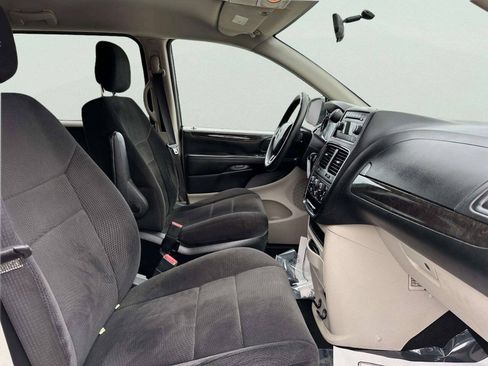 Used 2014 Dodge Grand Caravan SE w/ Quick Order Package 29E SE FWD image 20