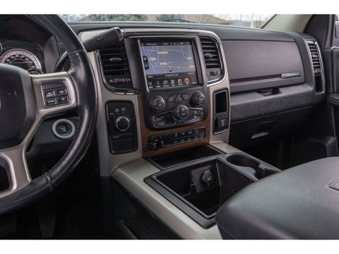 Used 2015 RAM 3500 Laramie image 24